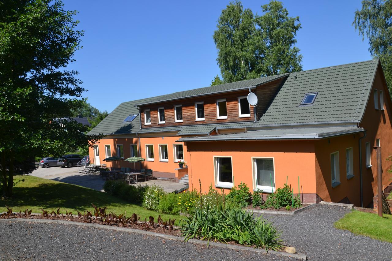 Töpferpark Aparthotel Olbersdorf Exteriör bild